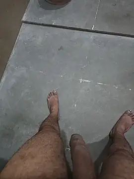 bigbuldgee online show from April 7, 2026, 11:04 pm