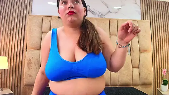 Estrella-gold online show from April 21, 2026, 7:28 pm