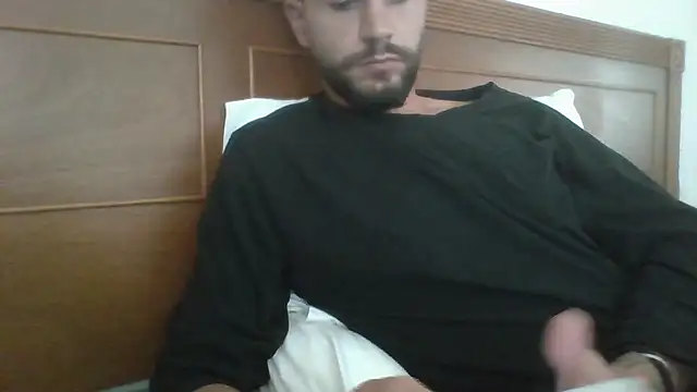 Snapshot of freetom31 chatting on March 26, 2026, 10:15 pm freetom31 online show from March 26, 2026, 10:15 pm
