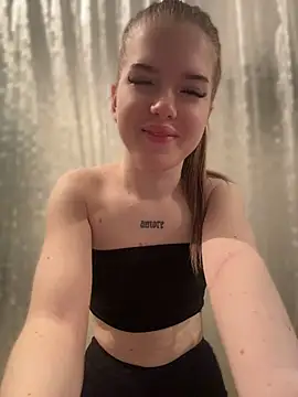 KayShaw online show from April 27, 2026, 6:06 pm