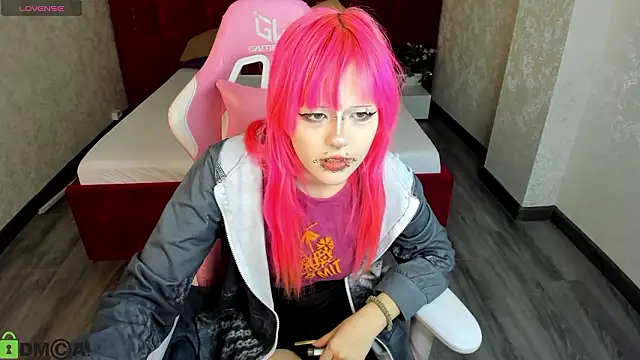 Necucuby online show from March 4, 2026, 7:47 am