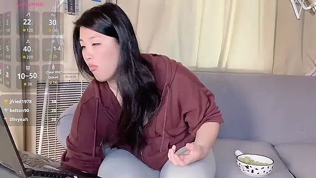 Tavie1744 online show from March 23, 2026, 12:25 am