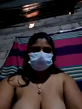 nilkirilli online show from March 8, 2026, 4:05 am