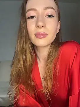 Little Candy 18 online show from June 12, 2026, 1:21 pm