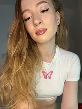 Little Candy 18 online show from July 22, 2026, 5:21 am
