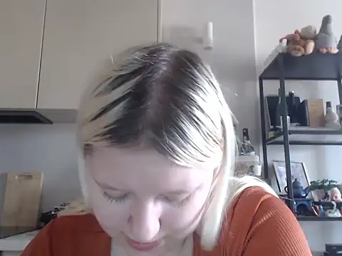 Snapshot of LenaSecret19 chatting on June 16, 2026, 5:43 am LenaSecret19 online show from June 16, 2026, 5:43 am