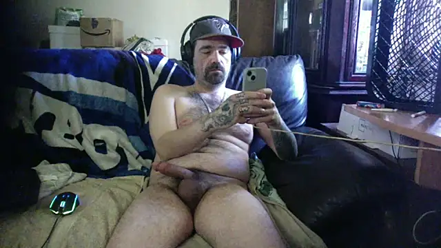 Snapshot of KinkyTOMan chatting on May 31, 2026, 1:40 pm KinkyTOMan online show from May 31, 2026, 1:40 pm