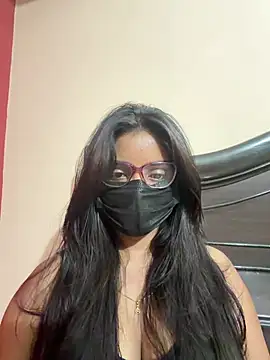 Snapshot of nikki_catz chatting on July 8, 2026, 4:55 pm nikki catz online show from July 8, 2026, 4:55 pm