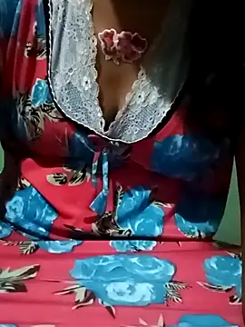 niyashree100 online show from March 23, 2026, 11:25 am