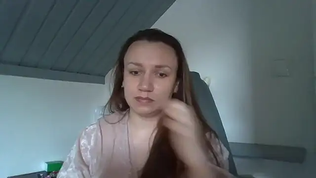 Emma-aaa online show from March 6, 2026, 4:36 pm