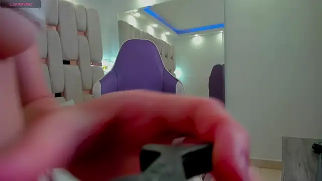 georgina kloss  online show from April 9, 2026, 4:56 pm