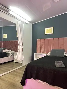 Anahi nora online show from March 6, 2026, 5:09 pm