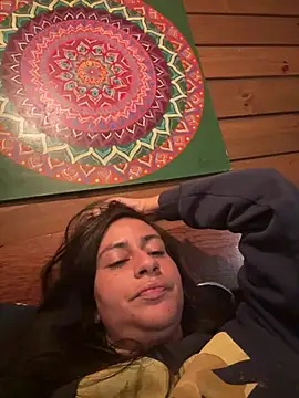 Geovana blan online show from April 27, 2026, 3:26 am