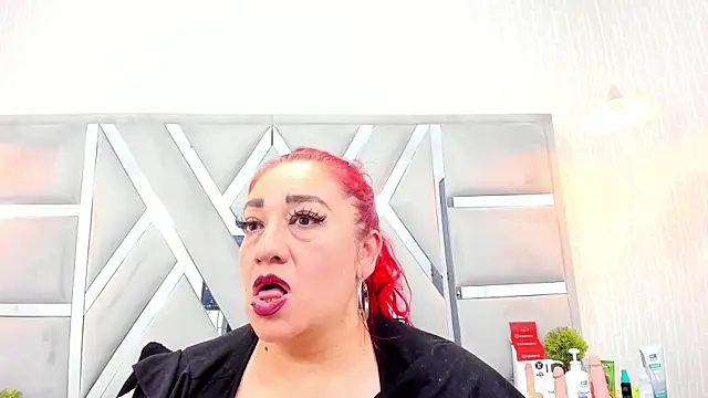 Sarah  Moonx online show from July 22, 2026, 11:02 am