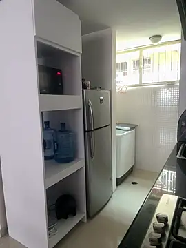 Sweetroseof online show from April 14, 2026, 4:24 pm