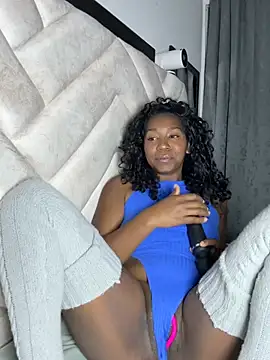 Snapshot of maryjane_ebony chatting on May 17, 2026, 7:17 am maryjane ebony online show from May 17, 2026, 7:17 am