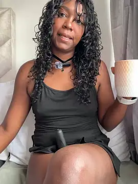 Snapshot of maryjane_ebony chatting on July 14, 2026, 2:01 pm maryjane ebony online show from July 14, 2026, 2:01 pm