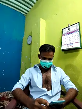 Snapshot of originaLUND chatting on May 20, 2026, 8:26 pm originaLUND online show from May 20, 2026, 8:26 pm