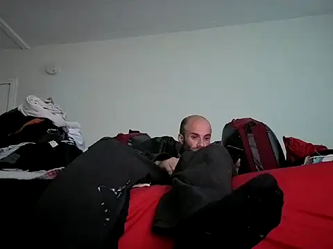 CirclingClass online show from October 25, 2025, 3:18 pm