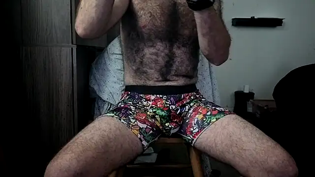 CirclingClass online show from November 12, 2025, 8:08 pm