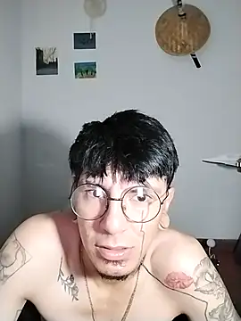 Apolo444 online show from March 5, 2026, 5:09 pm