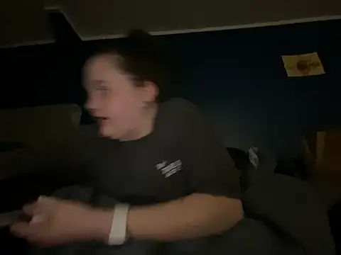 highimmaryjane online show from April 9, 2026, 12:32 am