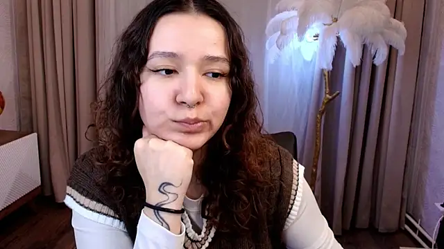  M1ra  online show from March 11, 2026, 2:28 am