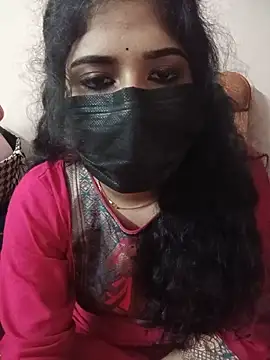 Sunitha28 online show from May 17, 2026, 3:52 pm