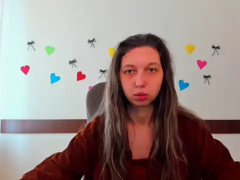 Ellina Star online show from April 4, 2026, 7:06 am