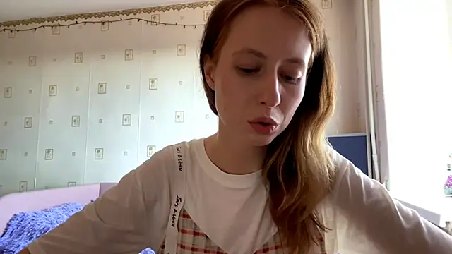 Snapshot of AlesiaGurevich chatting on August 3, 2026, 1:27 pm AlesiaGurevich online show from August 3, 2026, 1:27 pm