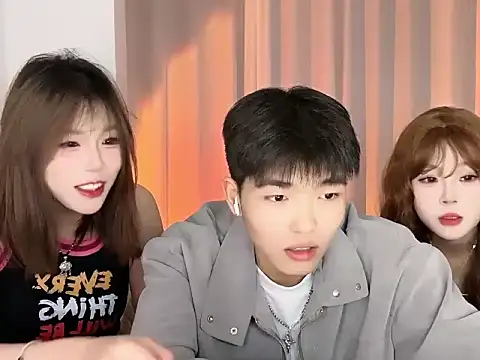 SM 0007 online show from March 6, 2026, 6:48 pm