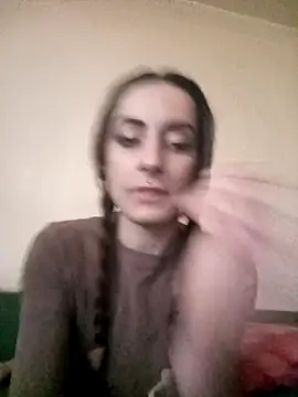 chiara-mario online show from May 5, 2026, 4:15 pm