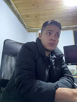 OliverTabordaa online show from March 19, 2026, 10:41 am