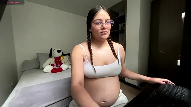 Snapshot of Sarahhh_0 chatting on July 2, 2026, 6:36 pm Sarahhh 0 online show from July 2, 2026, 6:36 pm