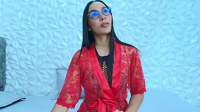 SOPHIA ZC online show from March 18, 2026, 7:39 pm