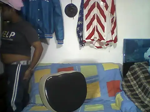 XNoahDeepThroatX online show from April 17, 2026, 4:04 am