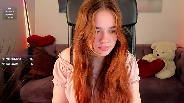 Snapshot of TiffanyVex chatting on May 25, 2026, 6:08 am TiffanyVex online show from May 25, 2026, 6:08 am