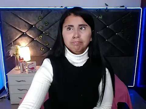 Snapshot of Alisha_Gamskar13 chatting on April 29, 2026, 1:04 pm Alisha Gamskar13 online show from April 29, 2026, 1:04 pm