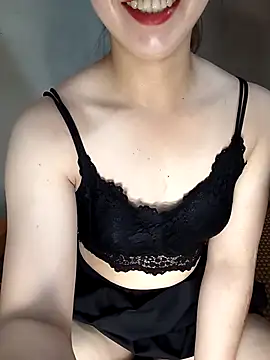 Fiona 2026 online show from April 22, 2026, 4:48 am