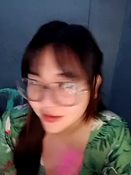mabyhot16 online show from April 11, 2026, 11:36 am