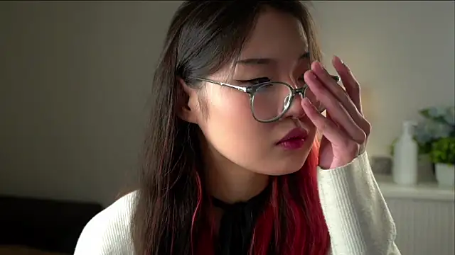 NelleMihalko online show from March 19, 2026, 11:03 am