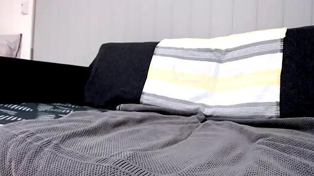 lilchristianxh online show from October 30, 2025, 2:29 pm