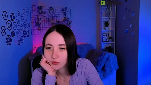 bella dorn online show from April 28, 2026, 12:21 pm