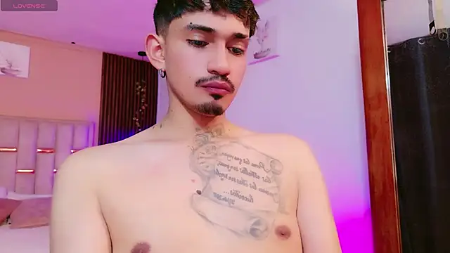 Mateo Valencia  online show from March 7, 2026, 12:24 pm