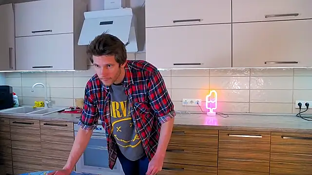 Eddie Baker online show from April 23, 2026, 7:27 pm