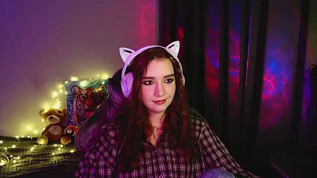 Snapshot of Celia_Sensual_ chatting on August 9, 2026, 8:58 pm Celia Sensual online show from August 9, 2026, 8:58 pm
