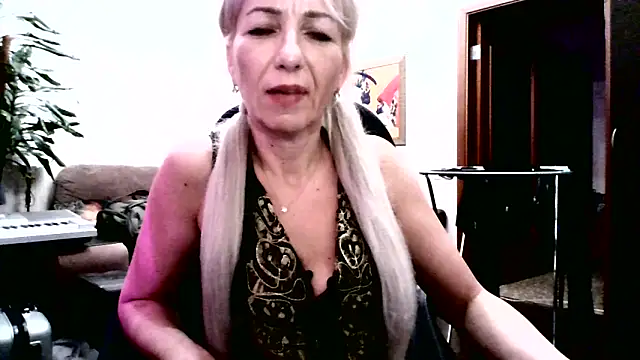 AlisaAngell online show from March 8, 2026, 3:49 pm