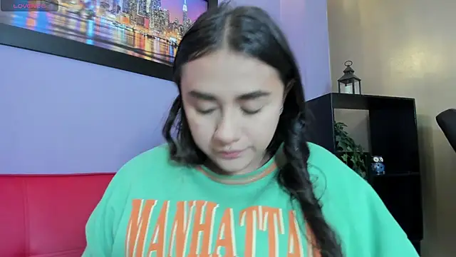 Lucyy tits online show from July 10, 2026, 12:41 pm