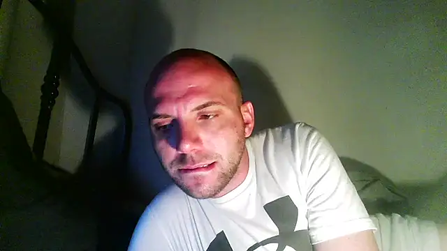 Snapshot of experiencelove chatting on June 30, 2026, 1:06 am experiencelove online show from June 30, 2026, 1:06 am