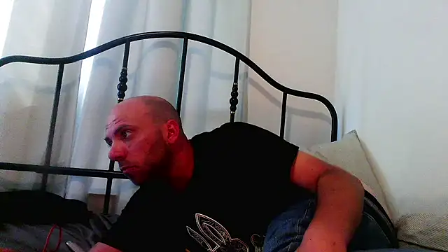 Snapshot of experiencelove chatting on July 11, 2026, 9:05 pm experiencelove online show from July 11, 2026, 9:05 pm